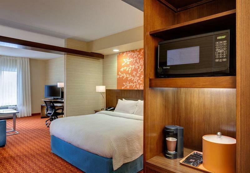 Fairfield Inn & Suites By Marriott Fort Worth South/Burleson Buitenkant foto